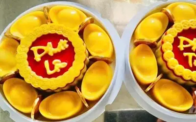 Sáng tạo rau câu thỏi vàng: Xu hướng cúng ngày vía Thần Tài được ưa chuộng tại Cà Mau
