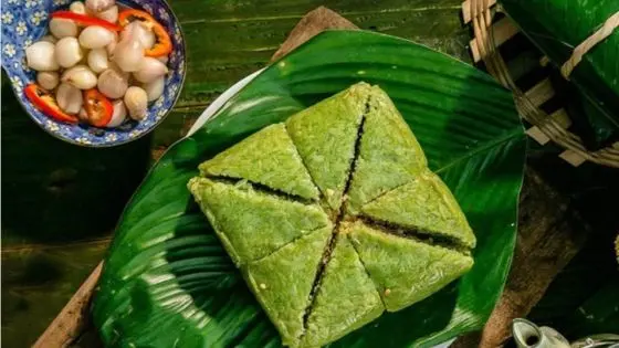 Nên cắt bánh chưng bằng lạt hay bằng dao: Đâu là phương pháp tối ưu?
