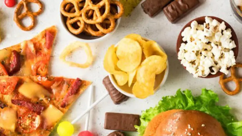 9 nhóm thực phẩm gây tăng đường huyết đột ngột: Lưu ý cho người bệnh đái tháo đường